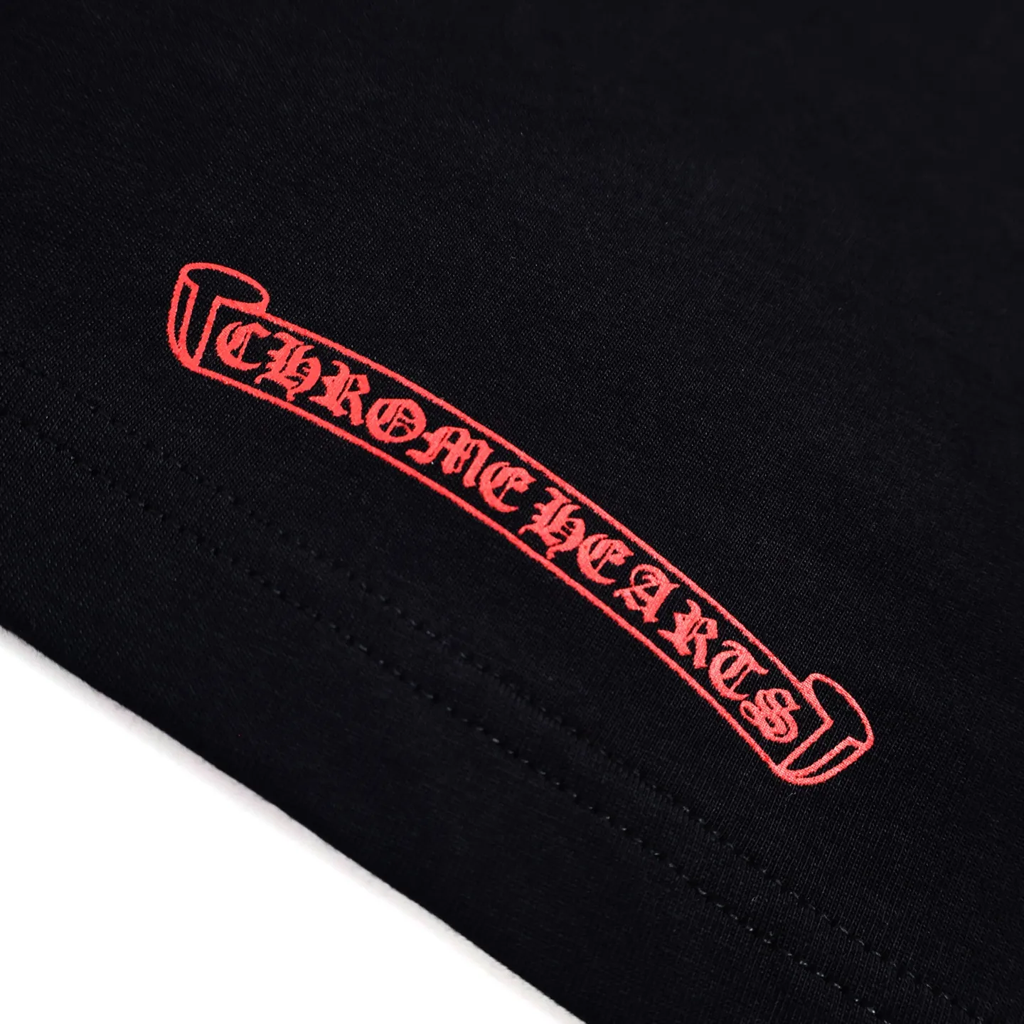 🅿️290 [Exclusive supply] CH Crow Heart Animation Printed Short Sleeves. The original product was purchased for 4,296. The fabric is made of custom-woven and dyed 230g pure cotton plain weave. The printing is made of imported ink and three-dimensional printing. The size and position are perfectly restored. Size:S.M.L